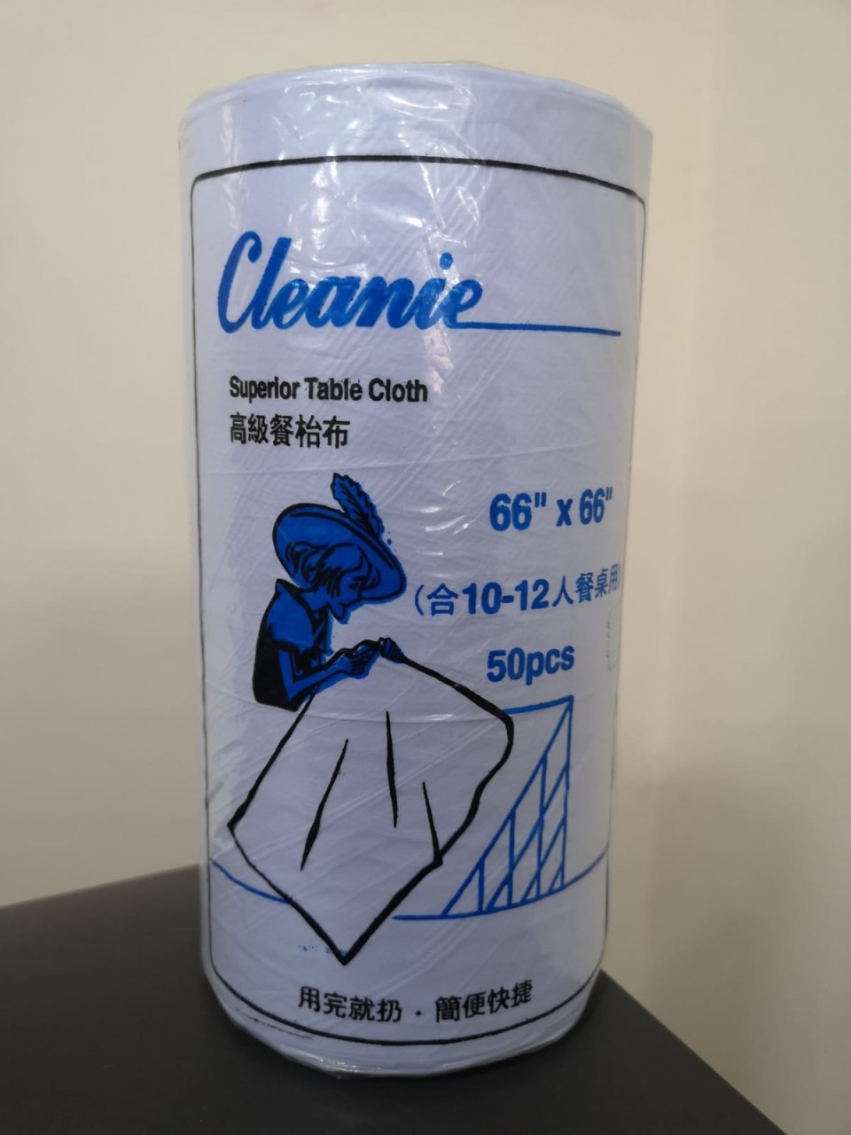 白色檯布 66" x 66" (50張/卷裝)
